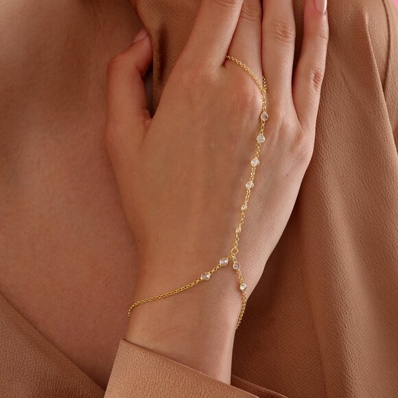 Dainty Hand Chain Bracelet 14K Gold Plated Hand Chain Bracelet 925 sterling silv - Picture 2 of 4